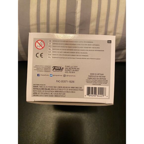 Funko Pop Disney:  The Nightmare Before Christmas - Vampire Teddy with Duck - Picture 6 of 6